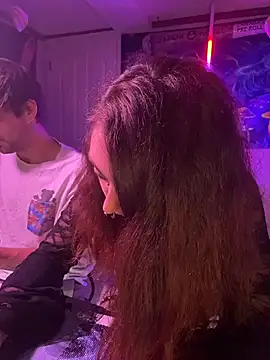 NovaLove2002's Live XXX Chat