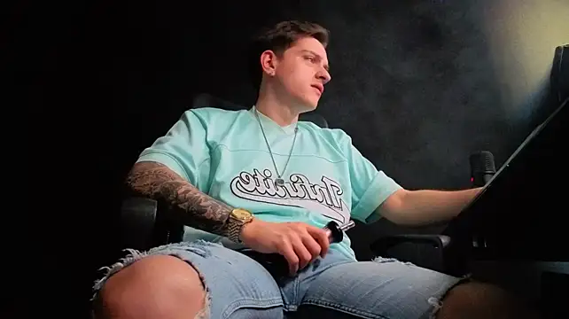 FelixStarkk's Live XXX Chat