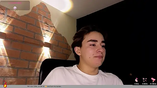 Connorr_01 Chat XXX in diretta