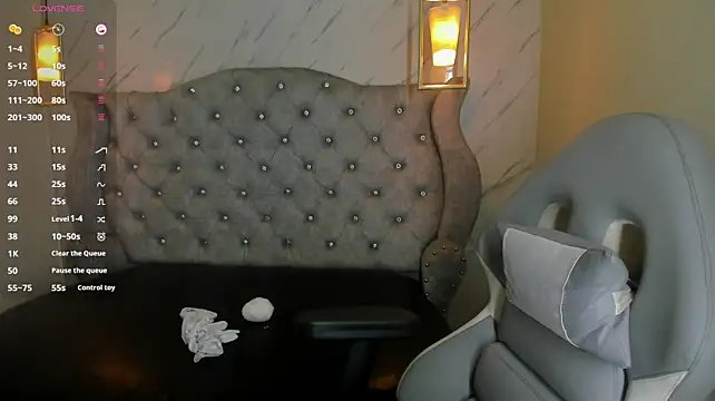 Chat +18 de Alice_Laurentt ao vivo