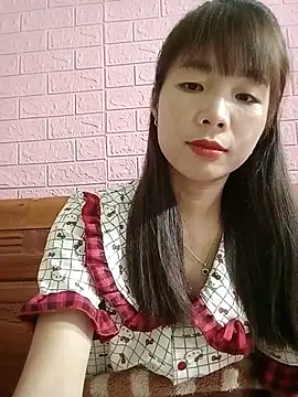 AmyLinee01 - Nụ hôn 😘😘 gió