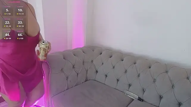 Chatroom XXX en direct de AndreinaLopezz