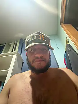 XXX chat uživo modela SultanCock