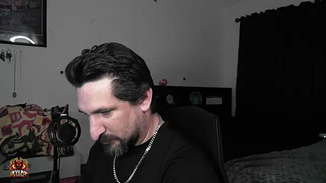 Онлайн чат XXX DevilPup75_