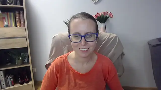 sweetxLizzy Adlı Modelin Canlı XXX Sohbeti