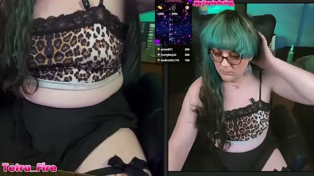 Tetra_Fire's Live XXX Chat