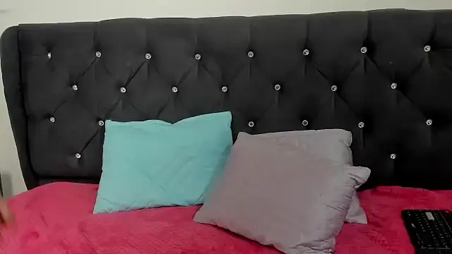 Živý XXX chat Issaa_Tyler