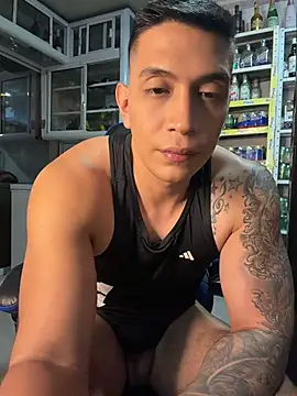 OliverWest04 라이브 XXX 채팅