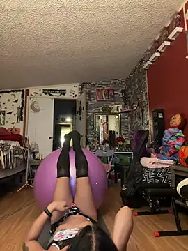 TranSexualJade95のライブXXXチャット
