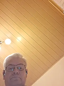 CharitableAnalog0's Webcam Show