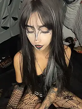 RosseMelody - Bye my skirt 🤤
