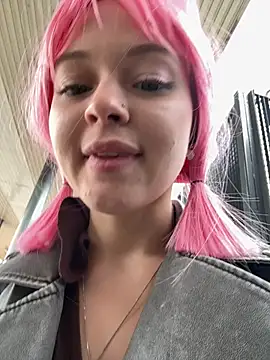 TimesSquare_ - Pussy fuck BigBlackDildo on train+squirt