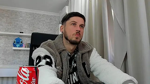 Živý XXX chat JonahShaw