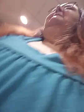 Živý XXX chat Hornybbw1978