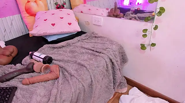 Mia_Tailor_Bms - rub ass x60 sec 🍑🫦