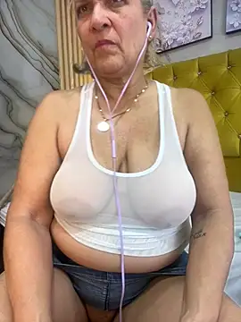 Misevie - lick my big boobs