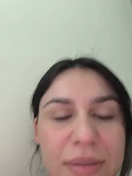 Daniela-rosee Chat XXX in diretta