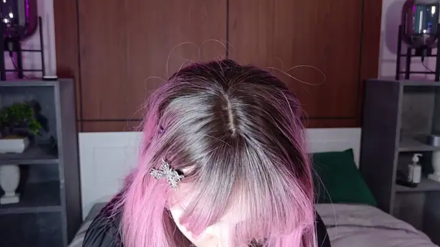 Sakura_miss_ Chat XXX in diretta