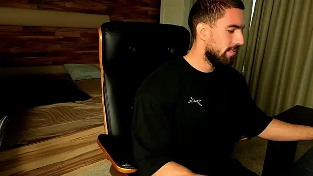 IvanHydee Chat XXX live