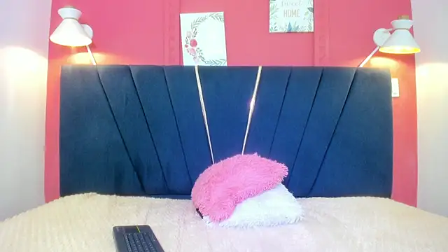 XXX chat uživo modela ero_boy40