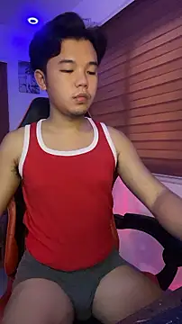 KenLee6914 即時 XXX 聊天