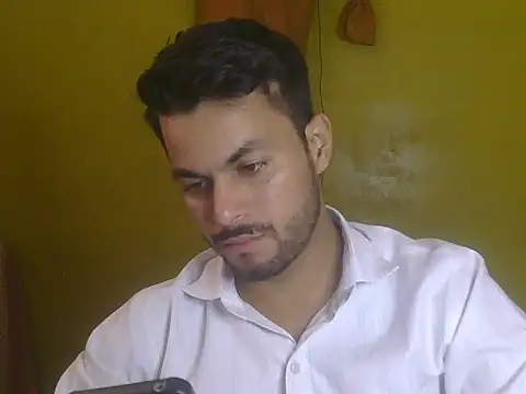 Stubborndesiboy – Live XXX-chat