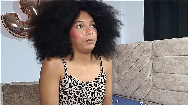XXX chat uživo modela IvyLust