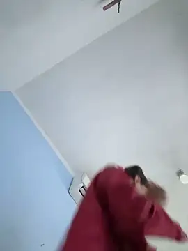 XXX chat uživo modela Carlita_cute
