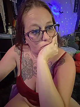 Edgexchaos - Pussy play, last tipper gets toy ctrl