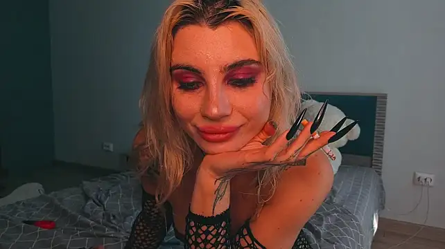 Ashley-Urban - SEX + SQUIRT