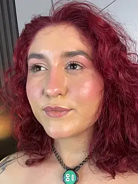 دردشة LeidySavage الجنسية المباشرة