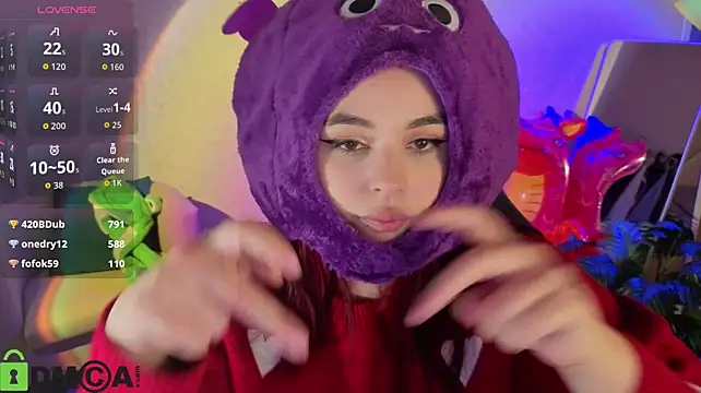 Mia_R0ss Chat XXX in diretta