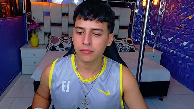 ian_sprouse – Naživo XXX chat