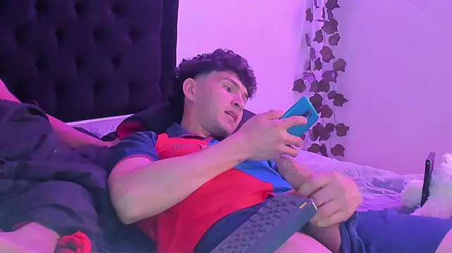 Онлайн чат XXX camilo_model