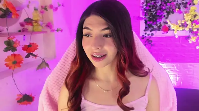 XXX chat uživo modela Ginny_Muse