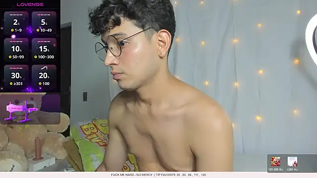 Benjamin_Buster XXX чат на живо
