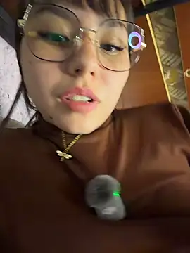 Vicky__11's Live XXX Chat