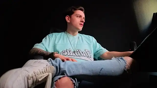 Chat XXX Live FelixStarkk