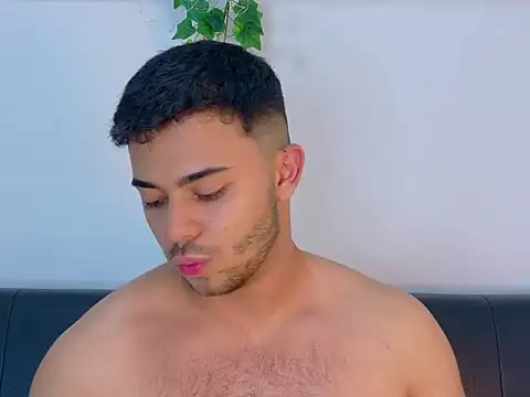 Chat +18 de TylerWest_ ao vivo