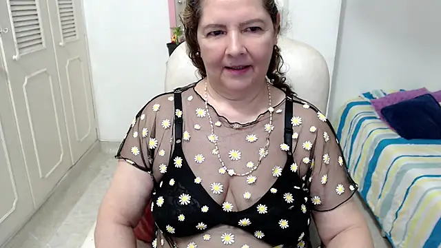 leonela_69n Live XXX chat