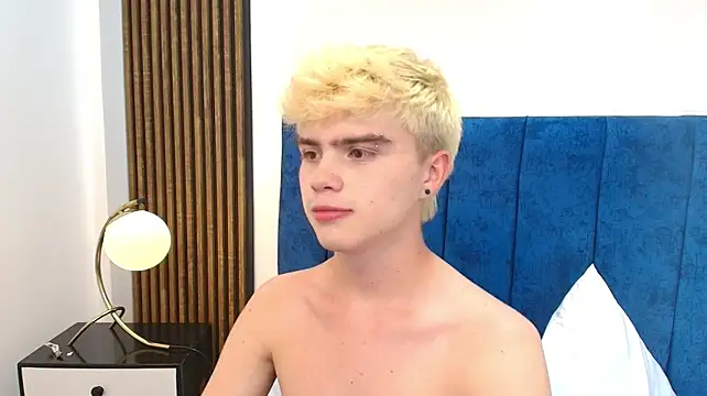 Ian_Stone's Live XXX Chat