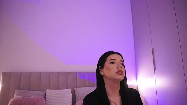 دردشة LaraAnnee الجنسية المباشرة