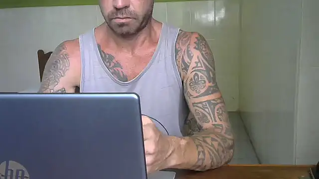 HotHunkHarry লাইভ XXX চ্যাট