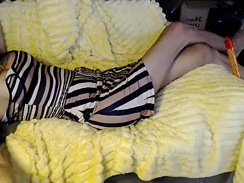 Trish_CurveCock 라이브 XXX 채팅