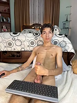 GeorgieDen Live XXX-chat