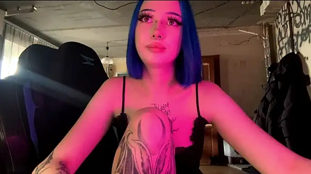Chat +18 de AnnieTouch ao vivo