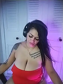XXX chat uživo modela chelaqueen_