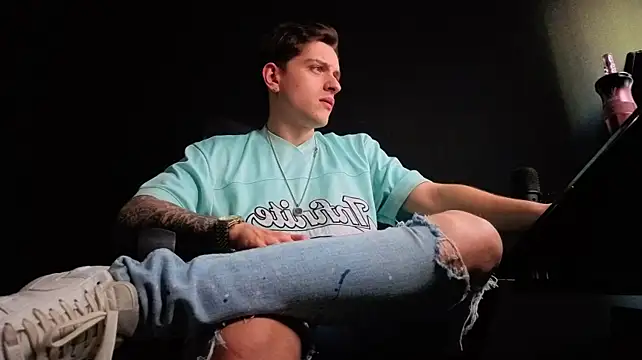 FelixStarkk – Live XXX-chat