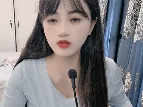 XXX chat uživo modela sjsibi
