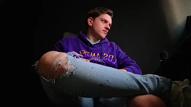 FelixStarkk Adlı Modelin Canlı XXX Sohbeti